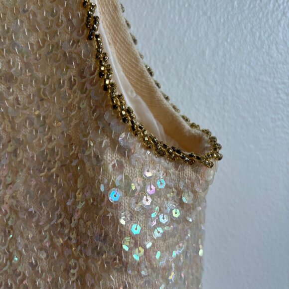 Amazing Iridescent Sequin Top with Jeweled Neckline - Vintage 50's-60's - Picture 6 of 14